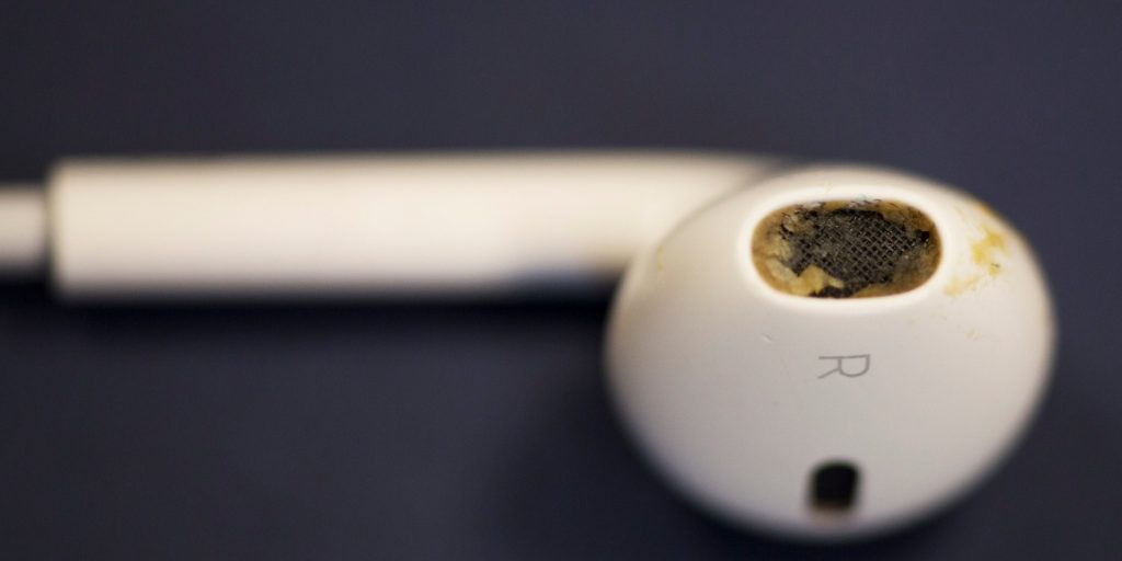 Dirt Build up on headphone