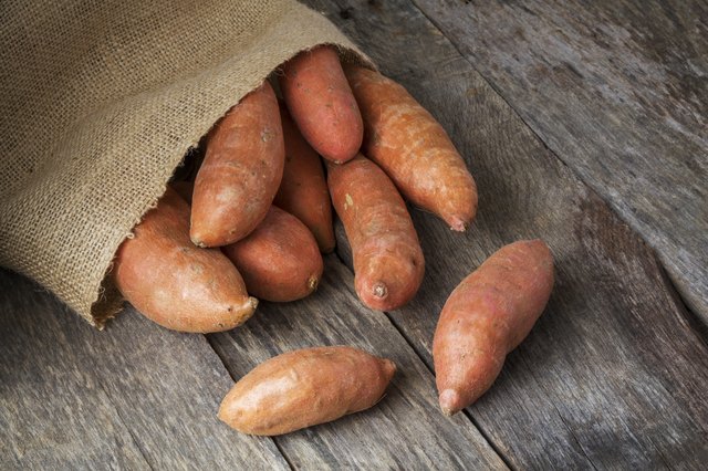 Vollwertkost wie S&uuml;&szlig;kartoffeln sollten Teil Ihrer Ern&auml;hrung sein.