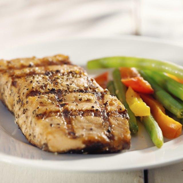 Ihre Bulking- und Cutting-Di&auml;ten m&uuml;ssen in Bezug auf das, was Sie essen, nicht zu unterschiedlich sein.
