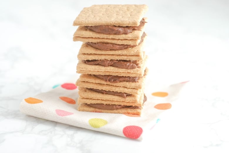 Graham Cracker Cookie Sandwiches