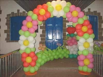 how to make decorations with balls