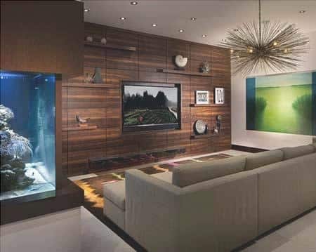 the tips of the rooms, a tv