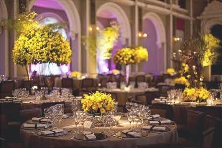 tips on how to decorate for a wedding with a yellow