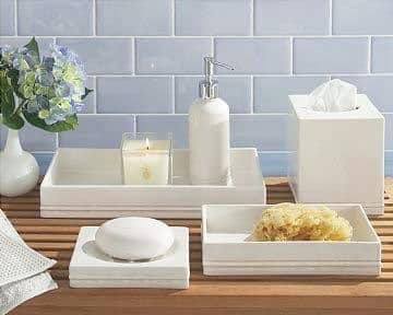 Pictures of decorative items for the bathrooms