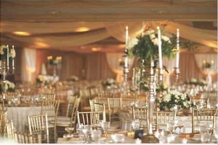 decorate your wedding right now