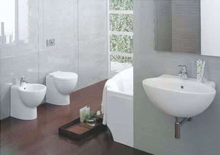 ideas, tips and pictures of how to decorate a restroom